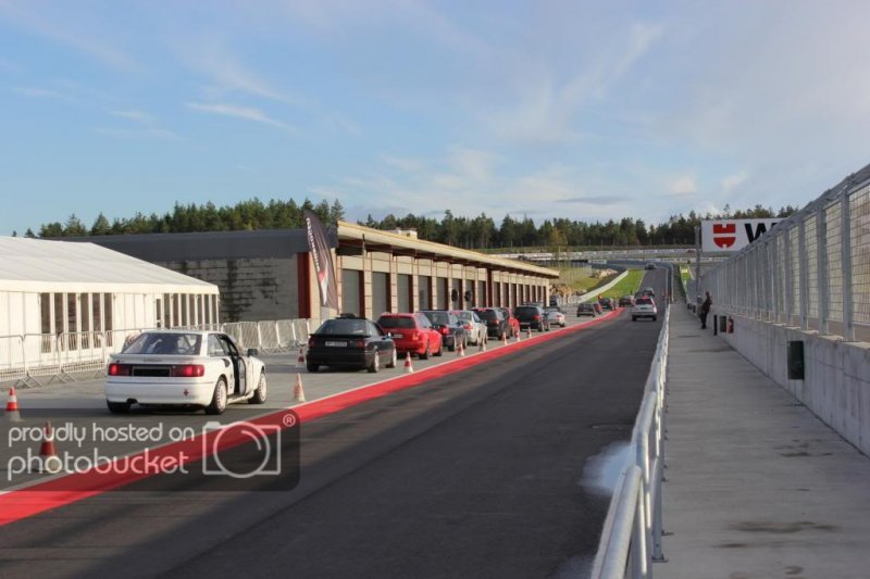 2013_19056small_zps1282a390.jpg?915