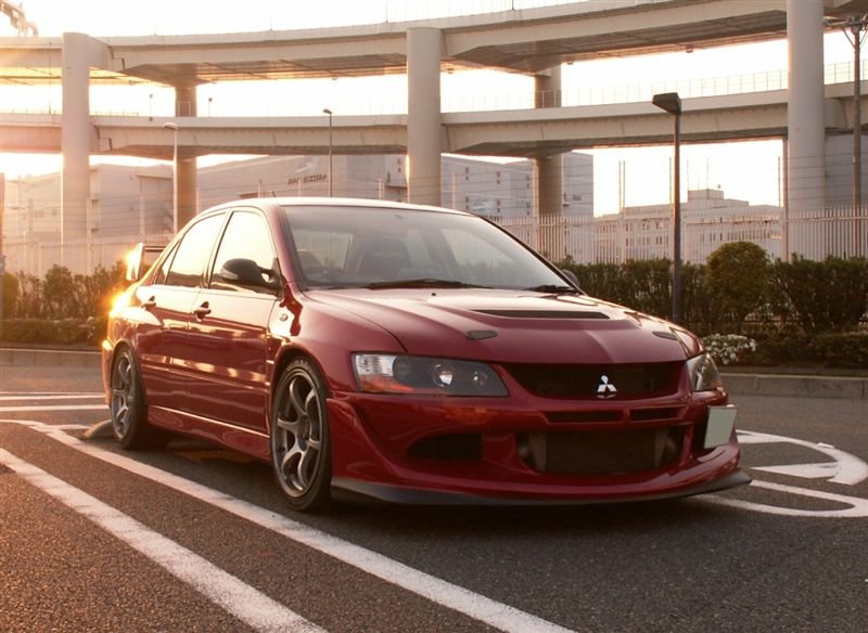 Mitsubishi+Evolution+9+front+end.jpg