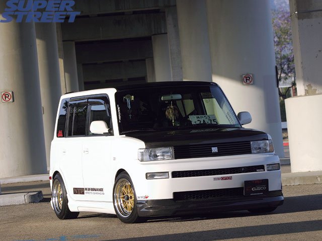 130_0710_18_z+2006_scion_xb+front_view.j