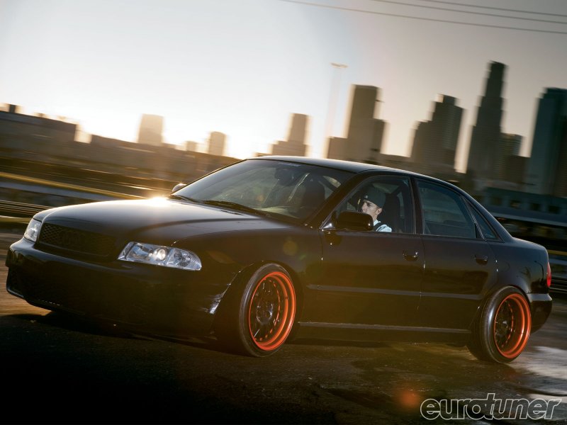 eurp_0912_02_o+2000_audi_s4+front_driver