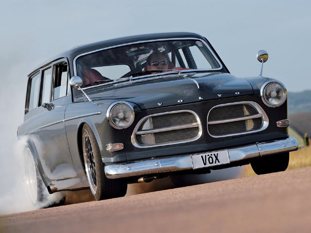 eurp_0711_01_z%2B1969_volvo_122_amazon%2