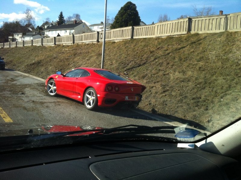 1333190325000_r_d_ferrari_i_gr_f_4243519