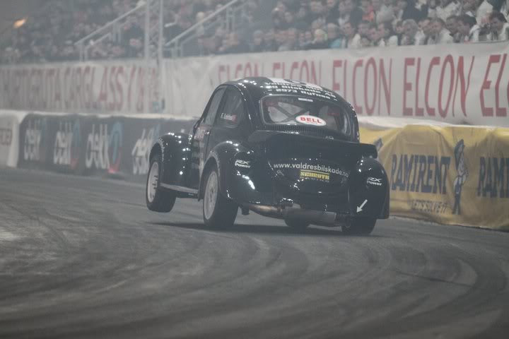 148184_120865297977903_100001633004856_1