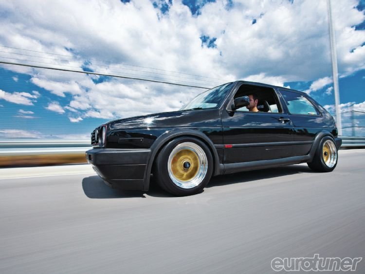 eurp-1105-01-o+1991-volkswagen-golf-gti+