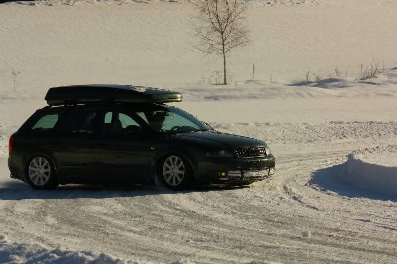 172241_193936310626349_100000299443187_6