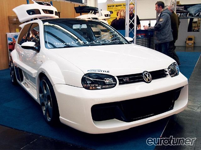 eurp_0903_29_z%2Bessen_motor_show_2008%2