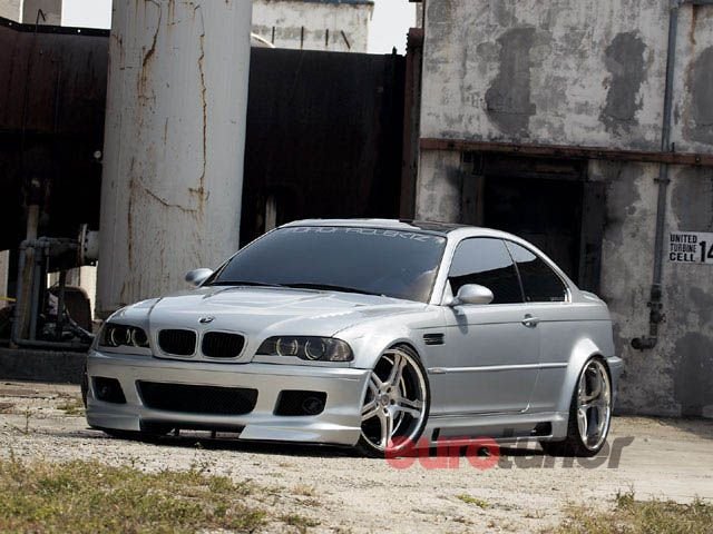 eurp_0811_01_z+2004_bmw_m3+front_side_vi