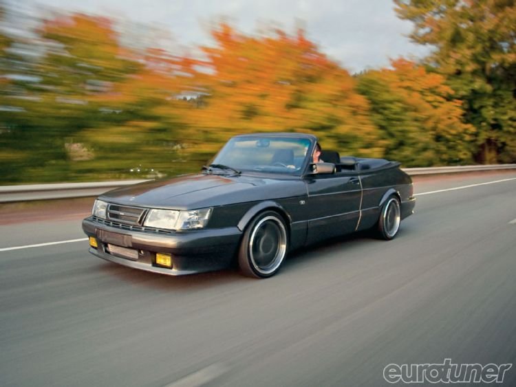 eurp_1003_01_o+1987_saab_900_turbo+front