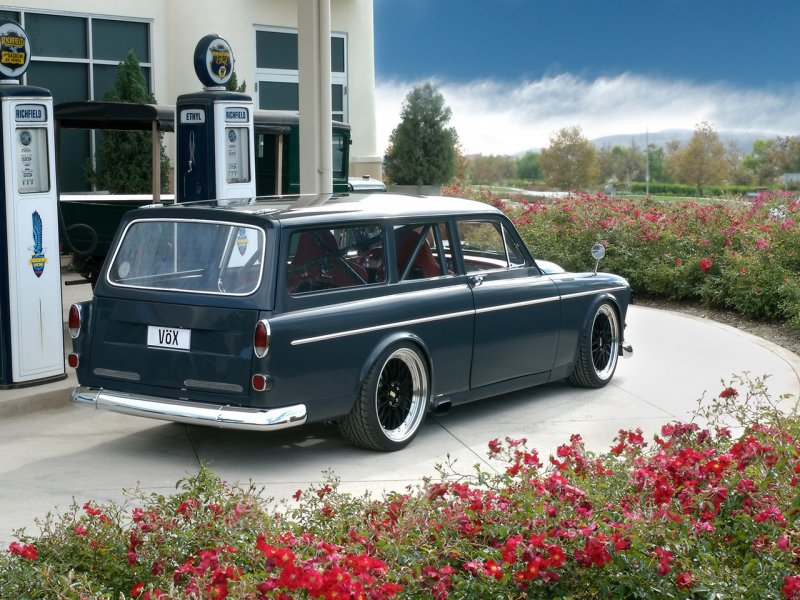 1967-Volvo-Amazon-600-hp-Rear-And-Side-1