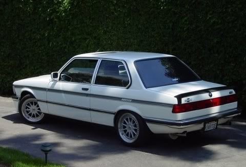 1982_BMW_Hartge_H3_323i_e21_Rear_1.jpg