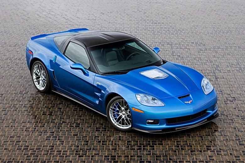 2009_corvette_zr1_med2.jpg