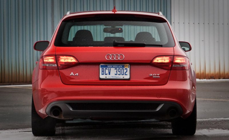 2010-audi-a4-20t-avant-s-line-photo-3222