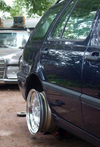 Golf_variant32+bundt+centers+on+16in+bbs