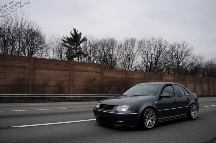 207800_166569120064336_122595654461683_3