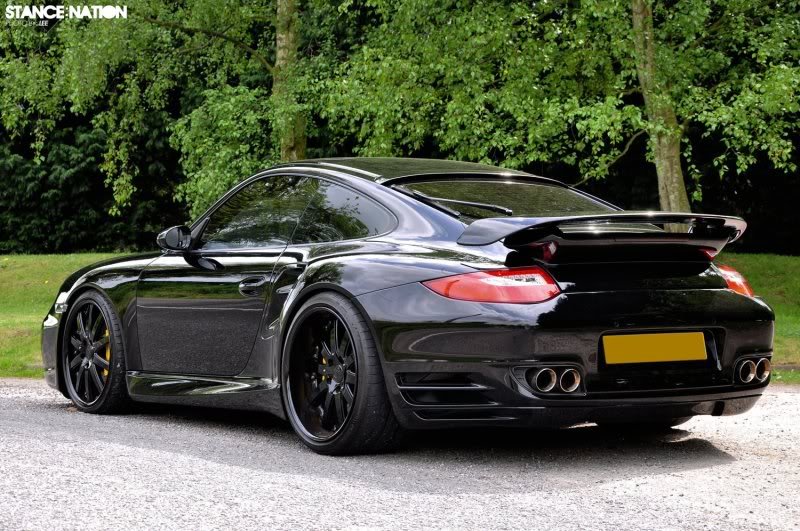 258184_191997240850570_106576446059317_5