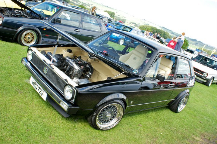 294726_10150407279768906_673898905_10516