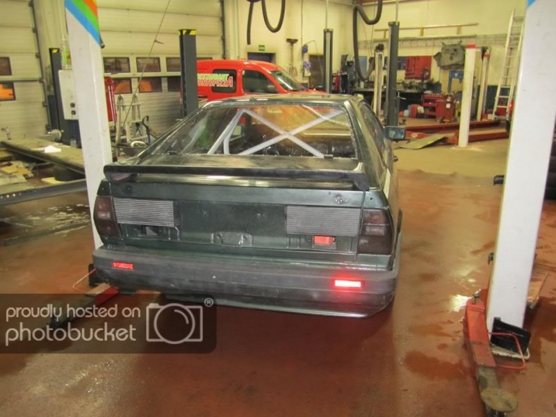 299584_263985753638117_263898143646878_6