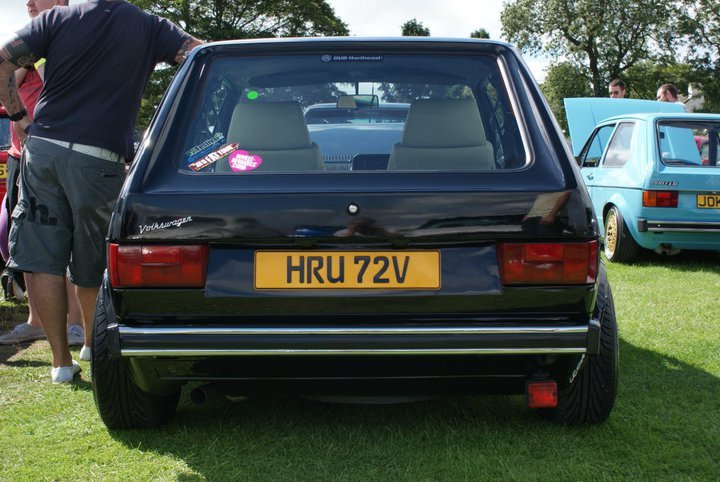 321317_206837516036975_100001321834053_4