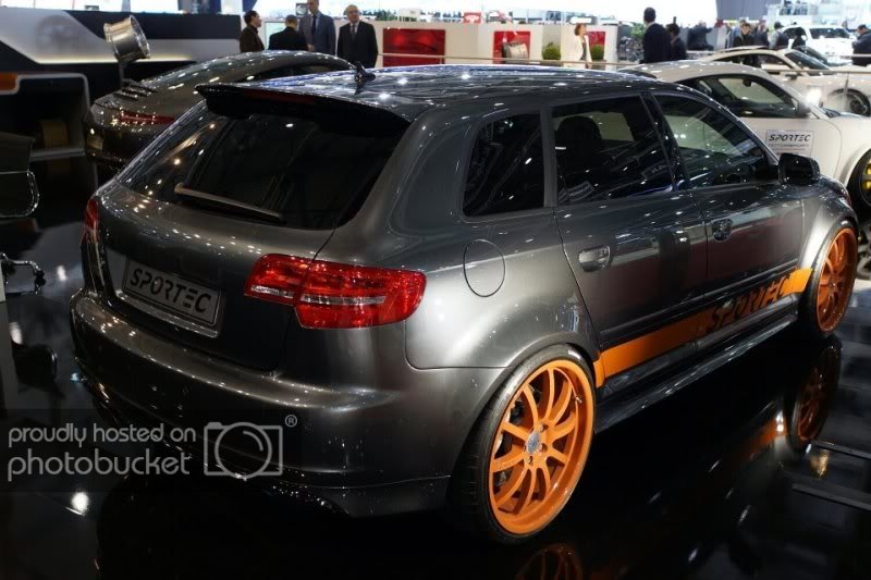 432224_10150601702073495_168786713494_92