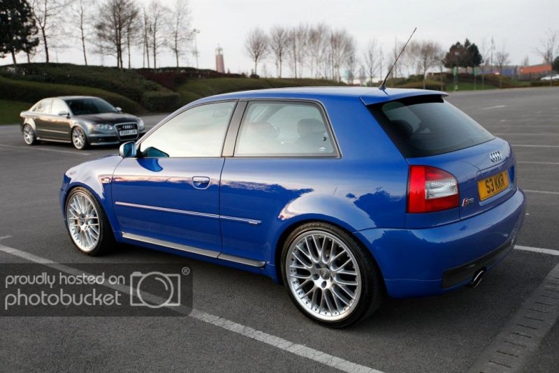 470388_350762074975999_100001266294498_1