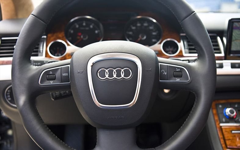 112_0908_20z+2009_audi_a8L_4_2_quattro+s