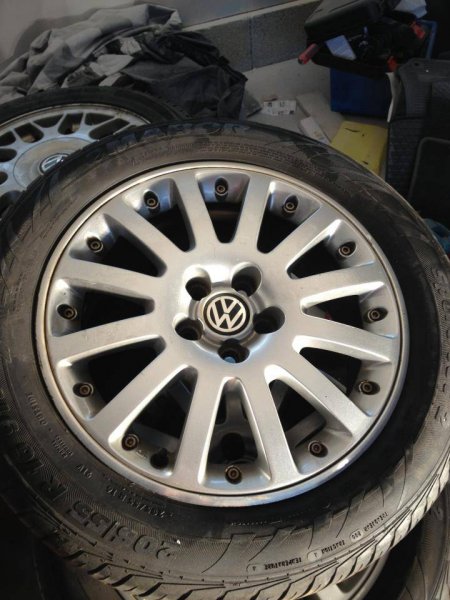 534663_10152221485485608_1950389405_n.jp