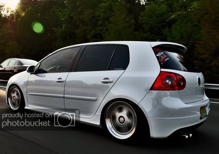 60285_433800841687_501746687_5637902_203