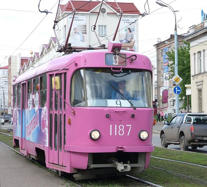 663px-Tram_1187_%28Izhevsk%29.jpg