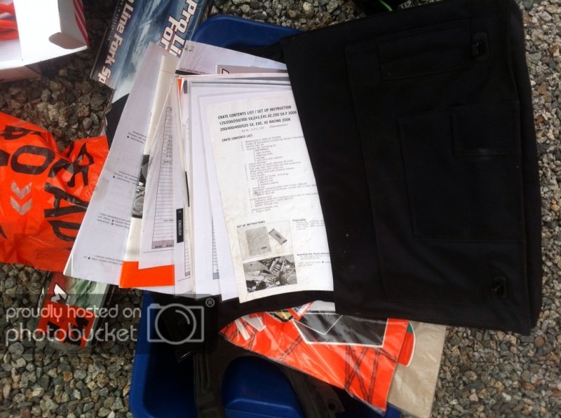 70E8CEB0-986A-4134-B41C-6187665896BC-198