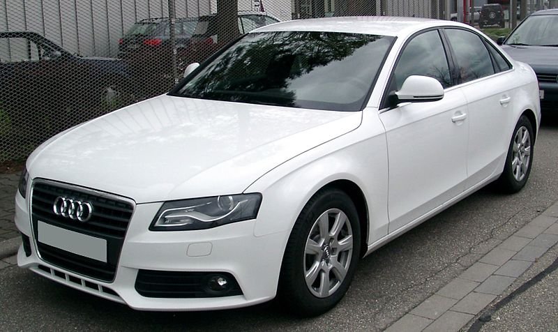 800px-Audi_A4_B8_front_20080414.jpg