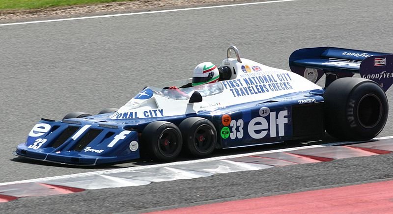 800px-Tyrrell_P34_2008_Silverstone_Class