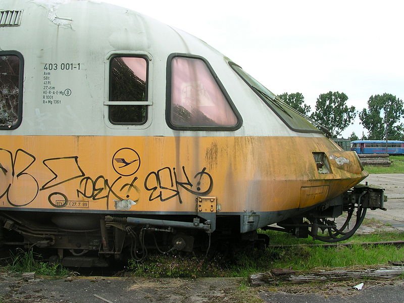 800px-Zug_ET_403-001-1_Putlitz_Detail.jp