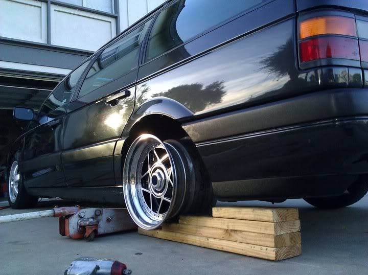 163601_186560968028386_112791828738634_5