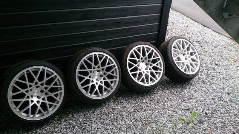 992989_10152939157925608_1991294752_n.jp