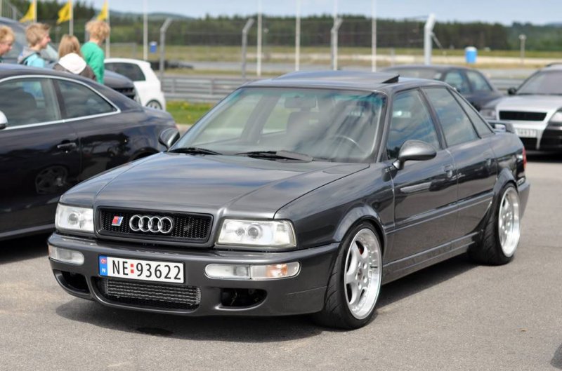 AudiS2SedanWeb.jpg