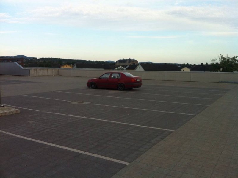 BC1E95C7-89A9-43C2-9CD7-A27D0989C558-635