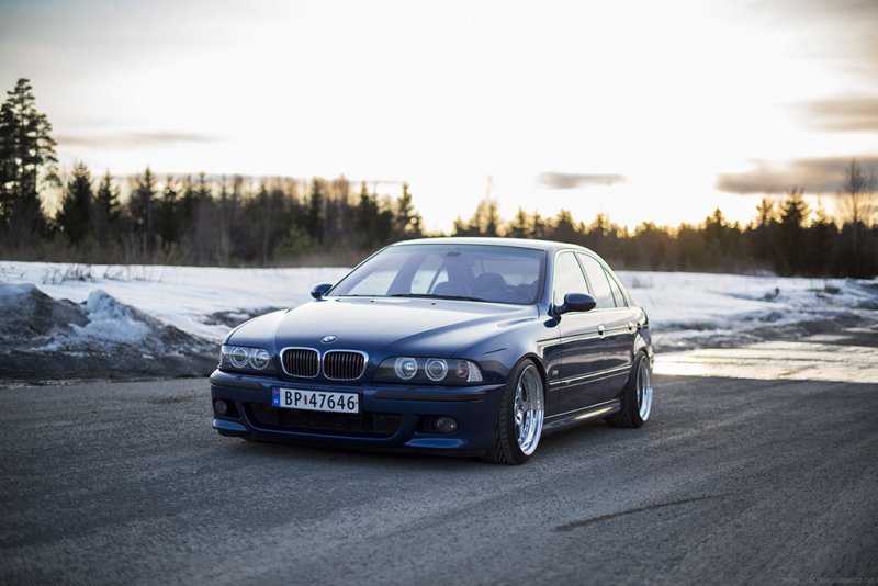 BMW-E39-M5-2-Web.jpg
