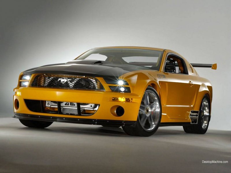 Ford_mustangGT-R03-1024.jpg