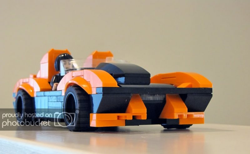 LegoCar1.jpg