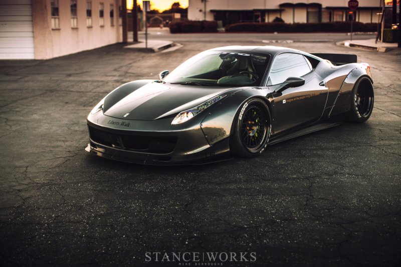 Liberty-walk-458-italia-wide-body.jpg