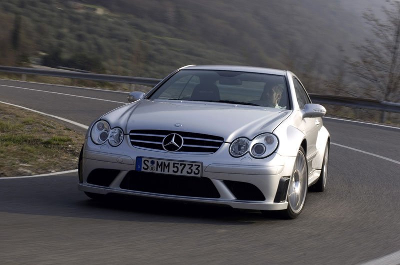 Mercedes-Benz-CLK-63-AMG-Black-Series-6-