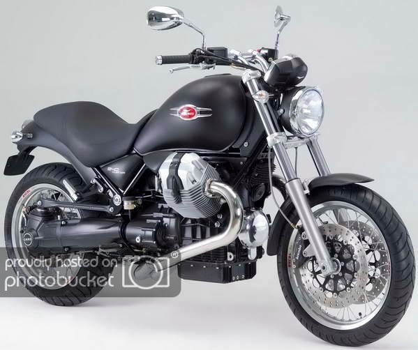 Moto-Guzzi-940-Custom-01.jpg