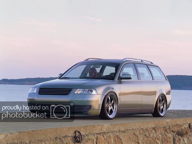 Volkswagen-Passat_Variant_2000_1024.jpg