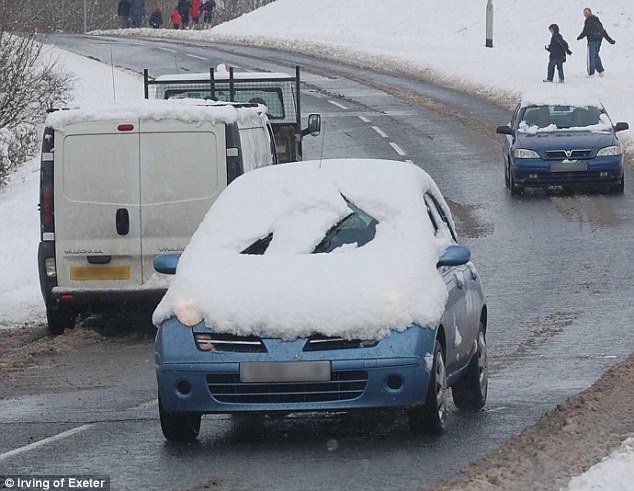 article-1242868-07D8D03C000005DC-13_634x