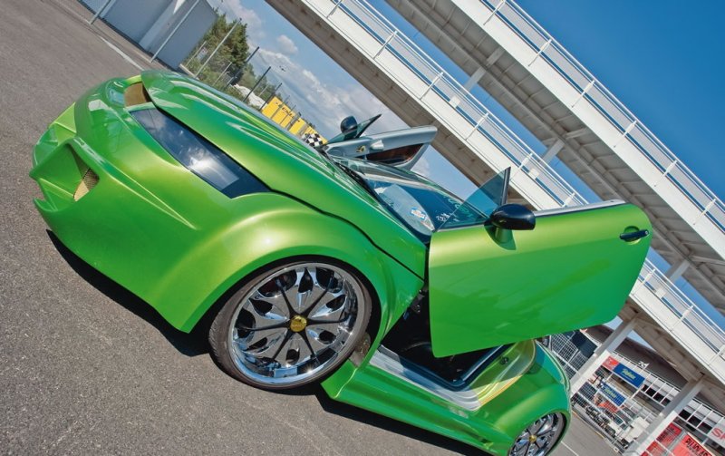 audi-tt-green-titan_6.jpg
