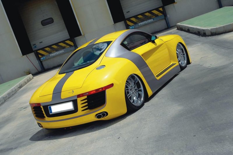 audi-ttr8_8.jpg