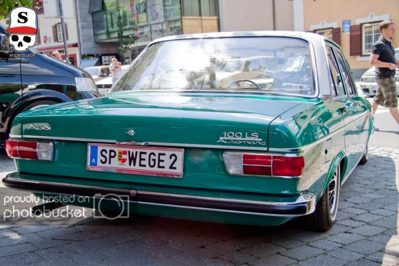 audi100.jpg