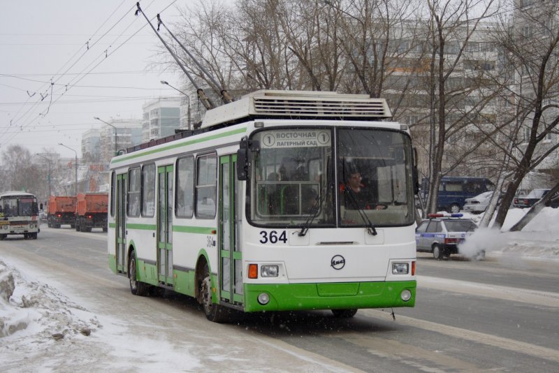 Tomsk_trolleybus_364_20080121.JPG