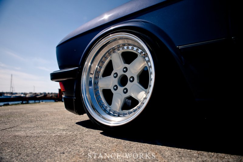 e28-wagon-schultz-schnitzer-wheel.jpg