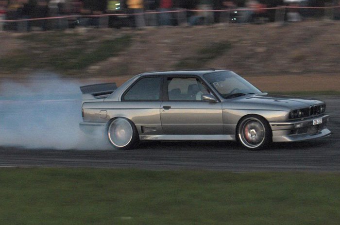 e30m320.jpg